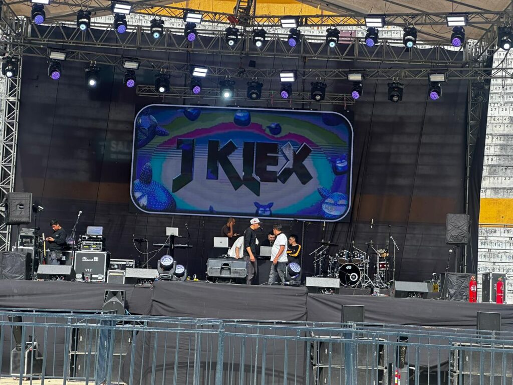 Montaje técnico para la presentación del artista JKlex.